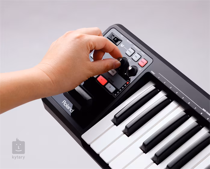 Roland A-49 BK - USB/MIDI keyboard