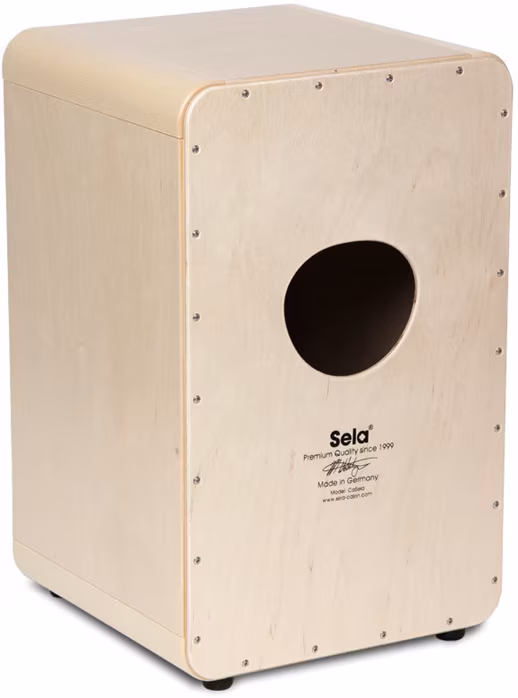 Sela CaSela Makassar - Cajon