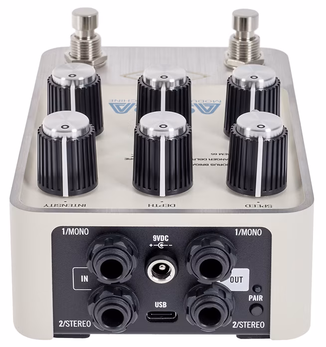 Universal Audio Astra Modulation Pedal - Kytarový efekt