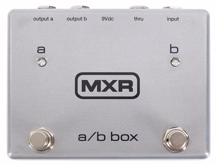 MXR M196 A/B - Signálový přepínač