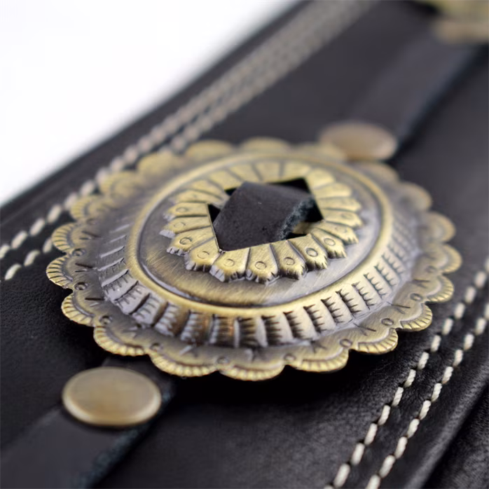 Richter Springbreak I Concho Black/Old Brass - Kytarový popruh