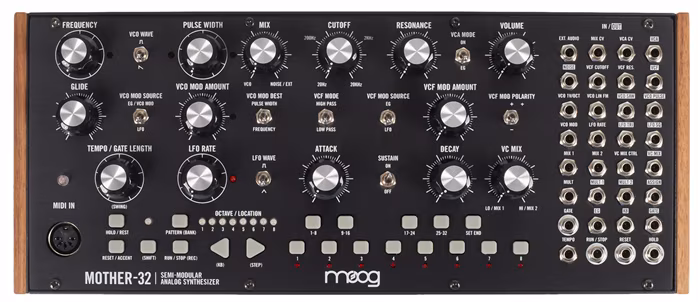 Moog Mother 32 - Analogový syntezátor