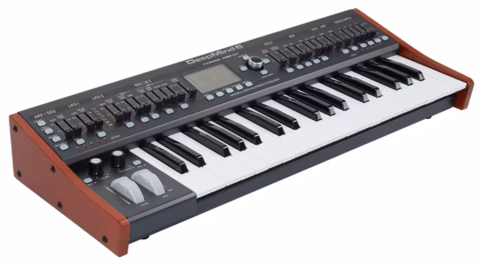 Behringer DEEPMIND 6 - Analogový syntezátor