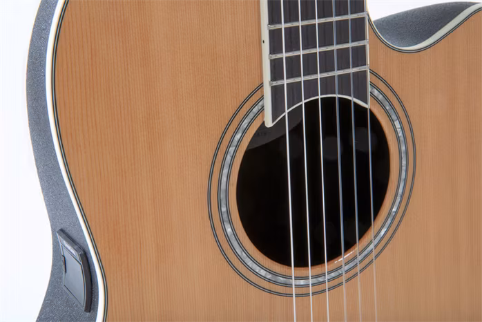 Ovation CS24C-4-G - Klasická elektroakustická kytara