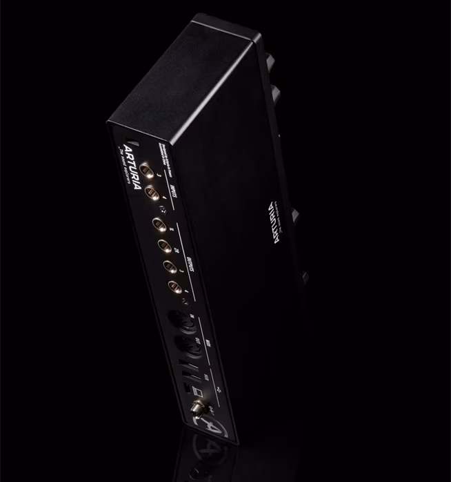 Arturia MiniFuse 4 BK - USB zvuková karta