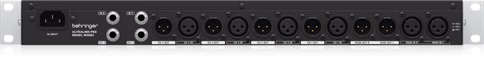 Behringer MX882 V2 - Mixážní pult do racku