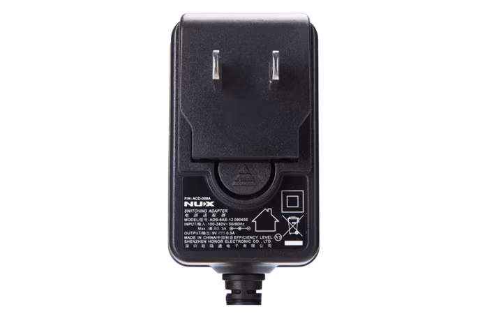 Nux ACD-006A - Síťový adaptér