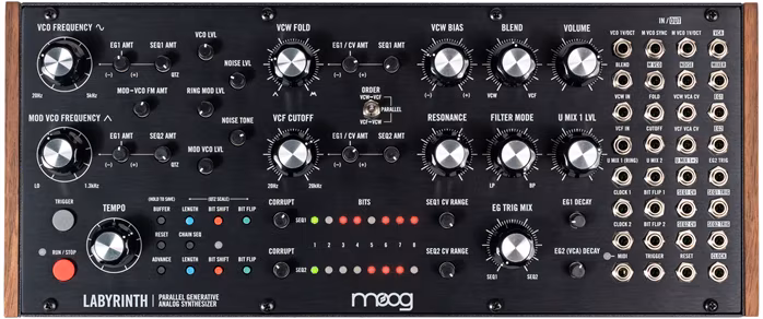 Moog Labyrinth - Analogový syntezátor