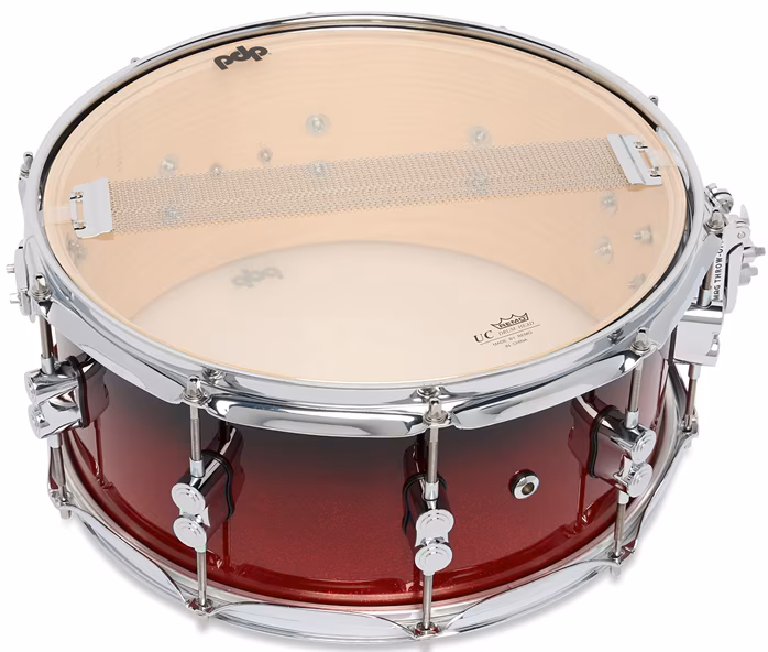 PDP 14" x 6,5" Concept Maple Red to Black Fade Lacquer - Snare bubínek