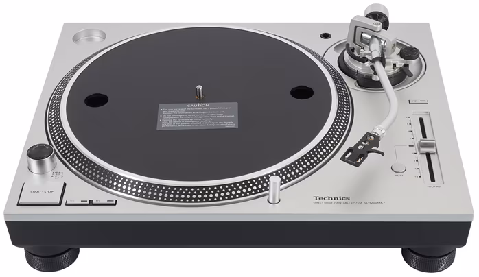Technics SL-1200MK7 - DJ gramofon s přímým náhonem