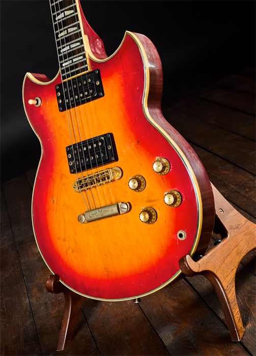 Yamaha 1982 SG-1000 Cherry Burst - Elektrická kytara