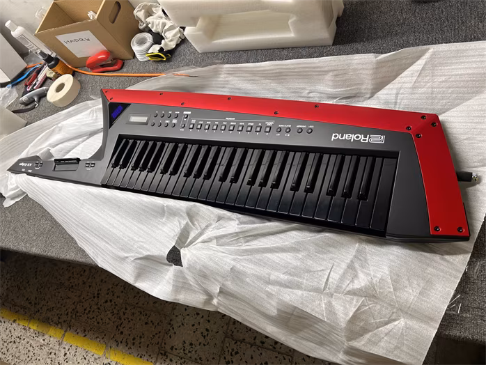 Roland AX-EDGE Keytar black (použité) - Keytar