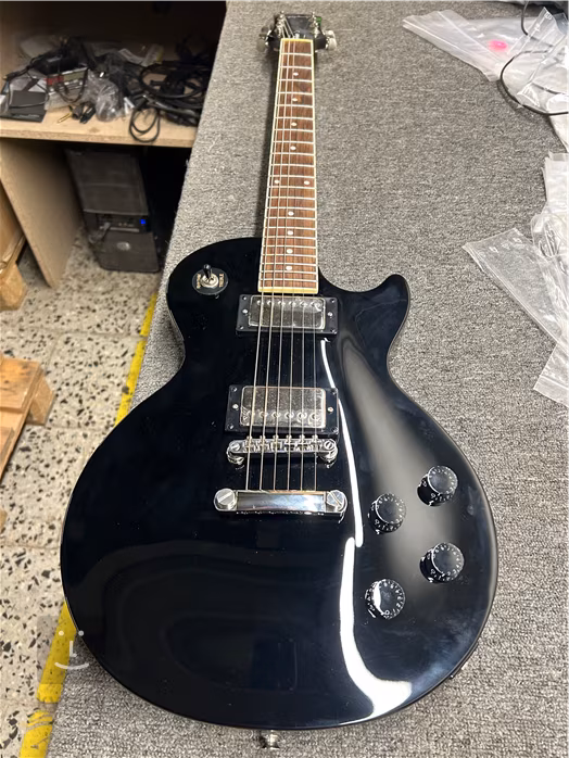 Epiphone Les Paul Tribute Ebony (použité) - Elektrická kytara