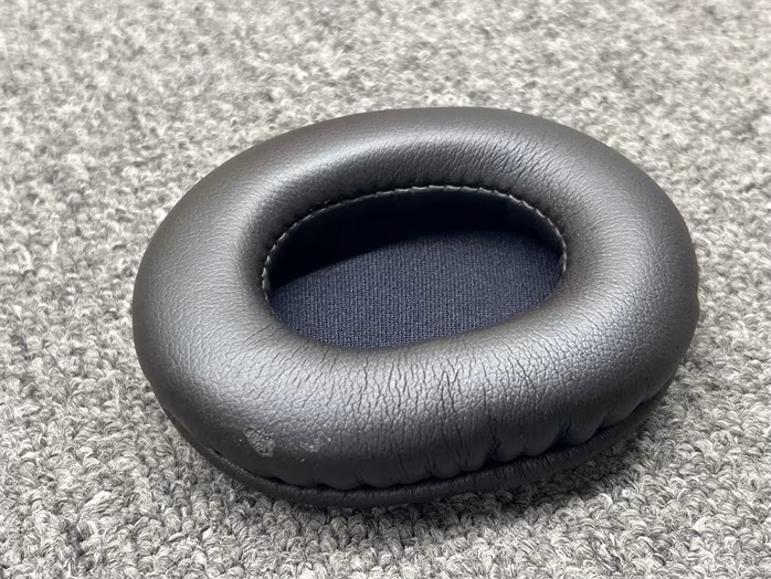 Audio-Technica ATH-M20X/M30X Ear Pad (poškozené) - Náušník