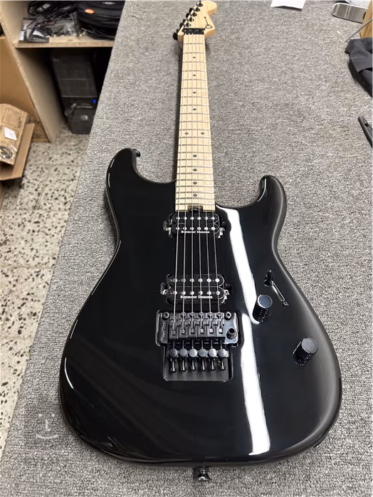 Charvel Pro-Mod SD1 FR MN BK (zánovní) - Elektrická kytara