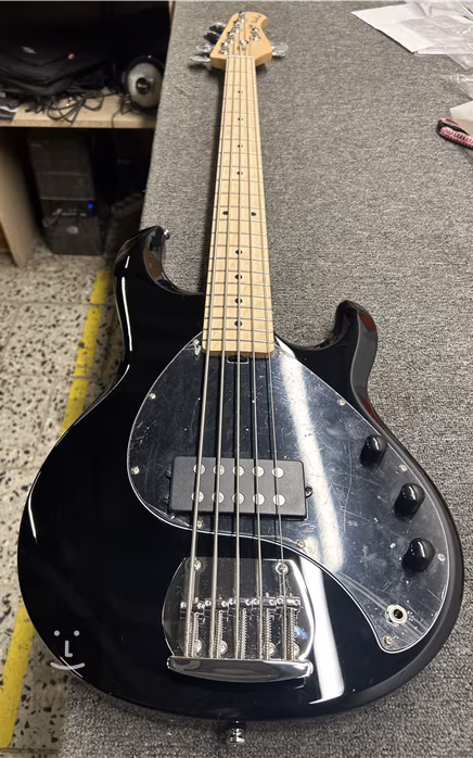 Sterling by Music Man SUB StingRay 5 MN Black (zánovní) - Elektrická baskytara
