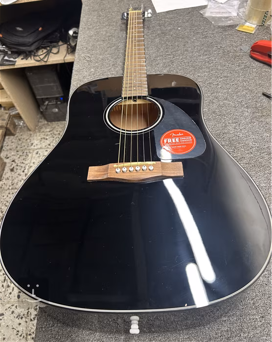 Fender CD-60 V3 DS WN BK (zánovní) - Akustická kytara