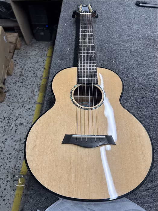 Flight GUT850 Guitarlele (použité) - Akustické kytarové ukulele