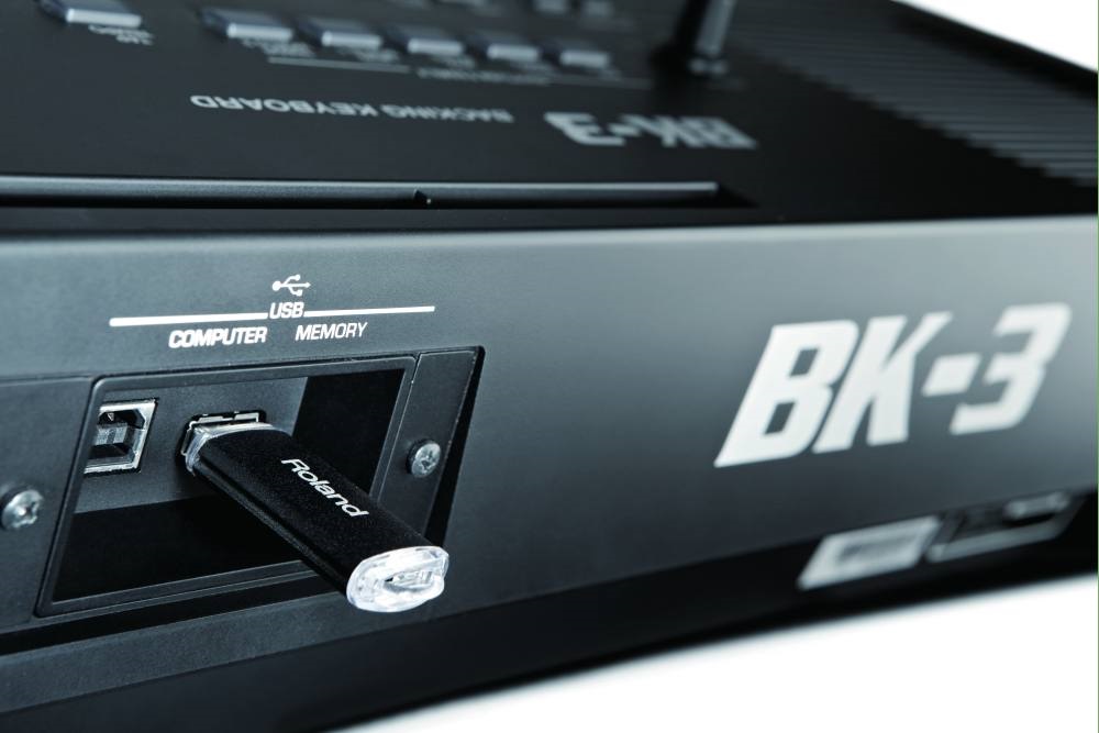 Roland BK-3 BK (obrázek 4)