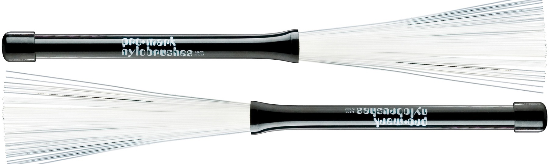 Levně ProMark B600 Nylon Bristle Brush