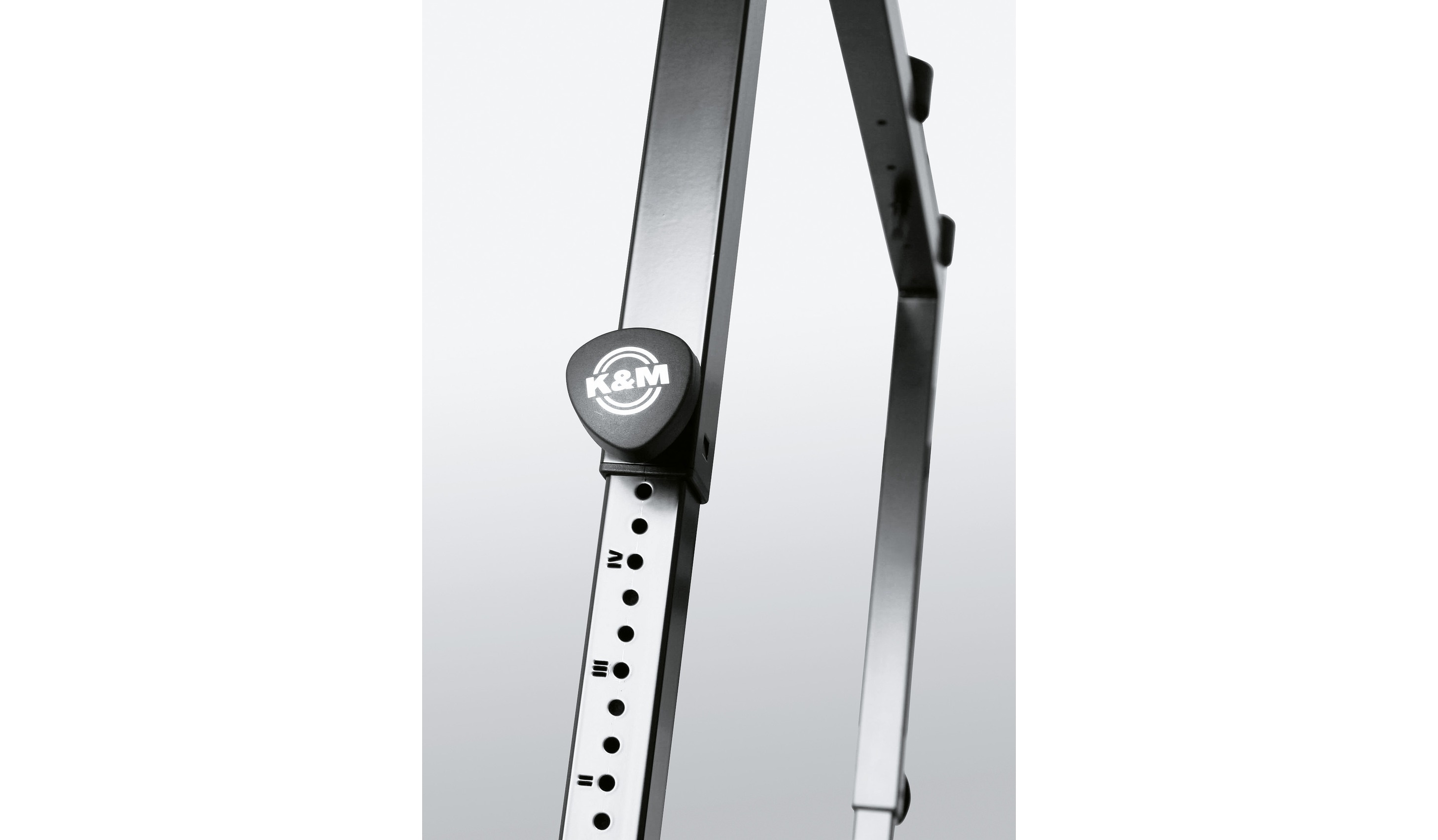 K&M 18810 Omega BK (obrázek 3)