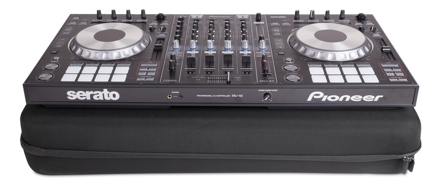 UDG Creator Controller Hardcase 2XL (obrázek 4)