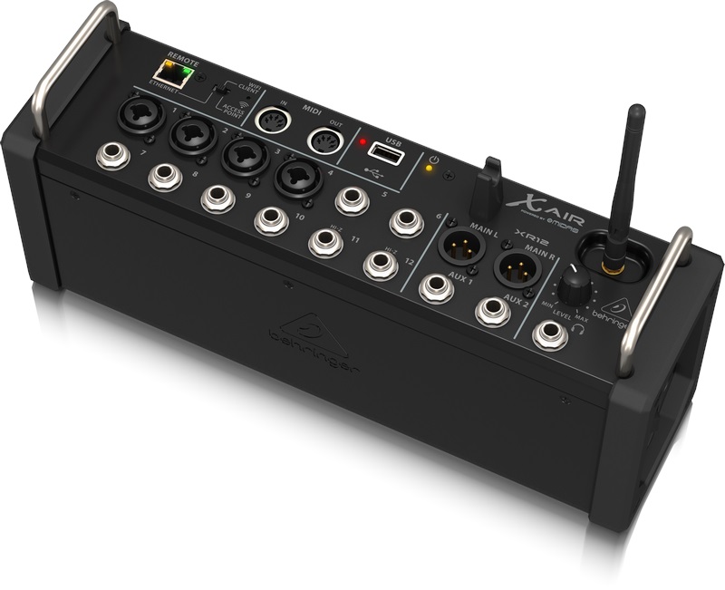 Behringer XR12 (obrázek 3)