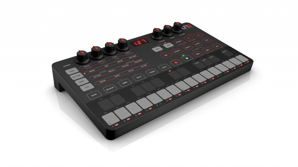 IK Multimedia UNO Synth (obrázek 4)