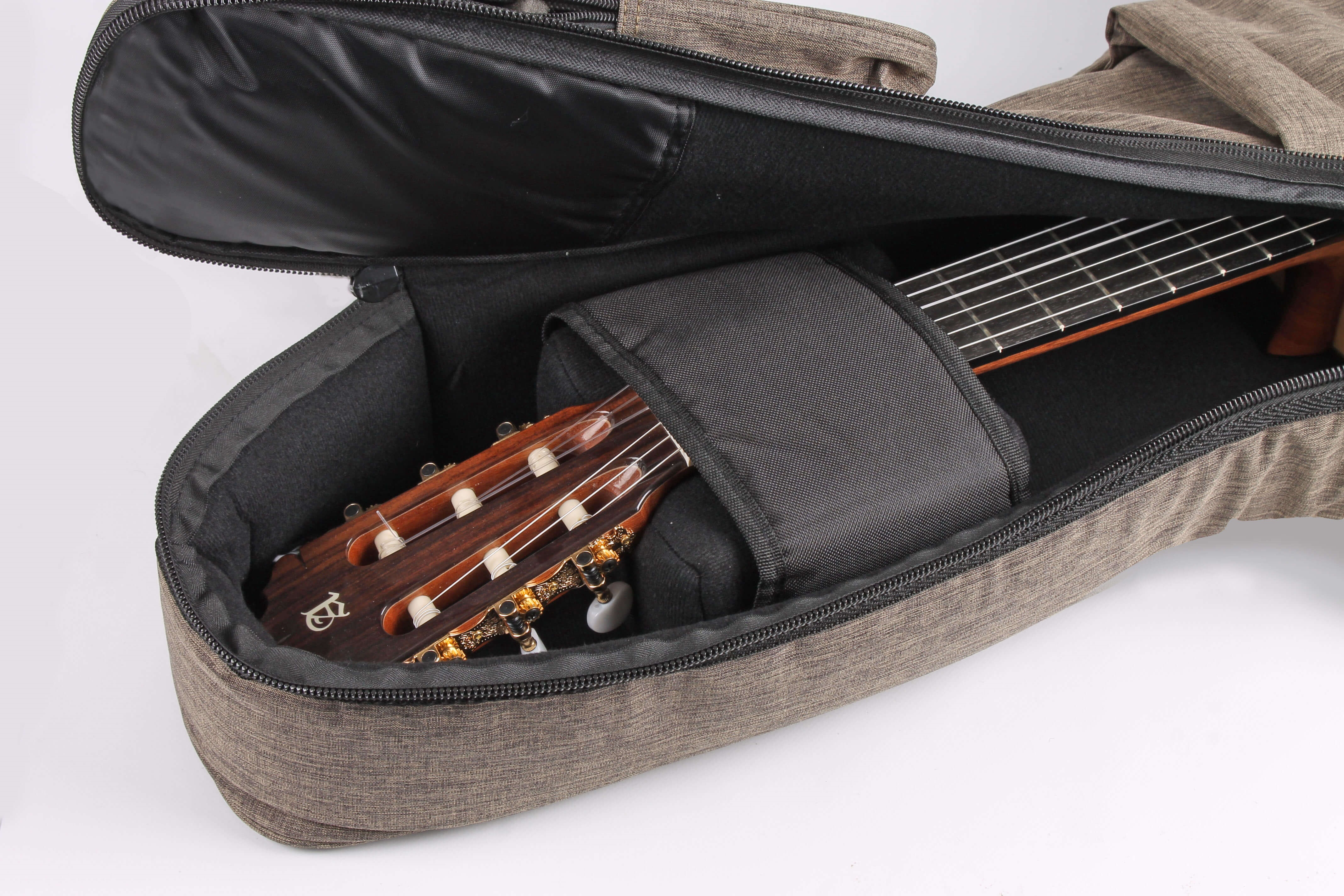 Alhambra Classical Guitar Premium Gigbag (obrázek 6)
