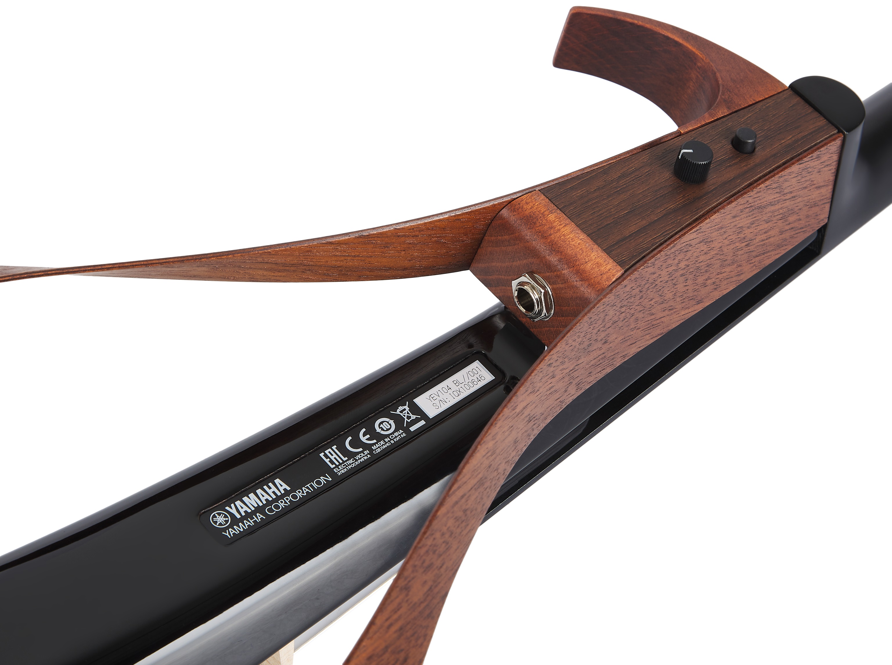 Yamaha YEV-104 TBL (obrázek 5)