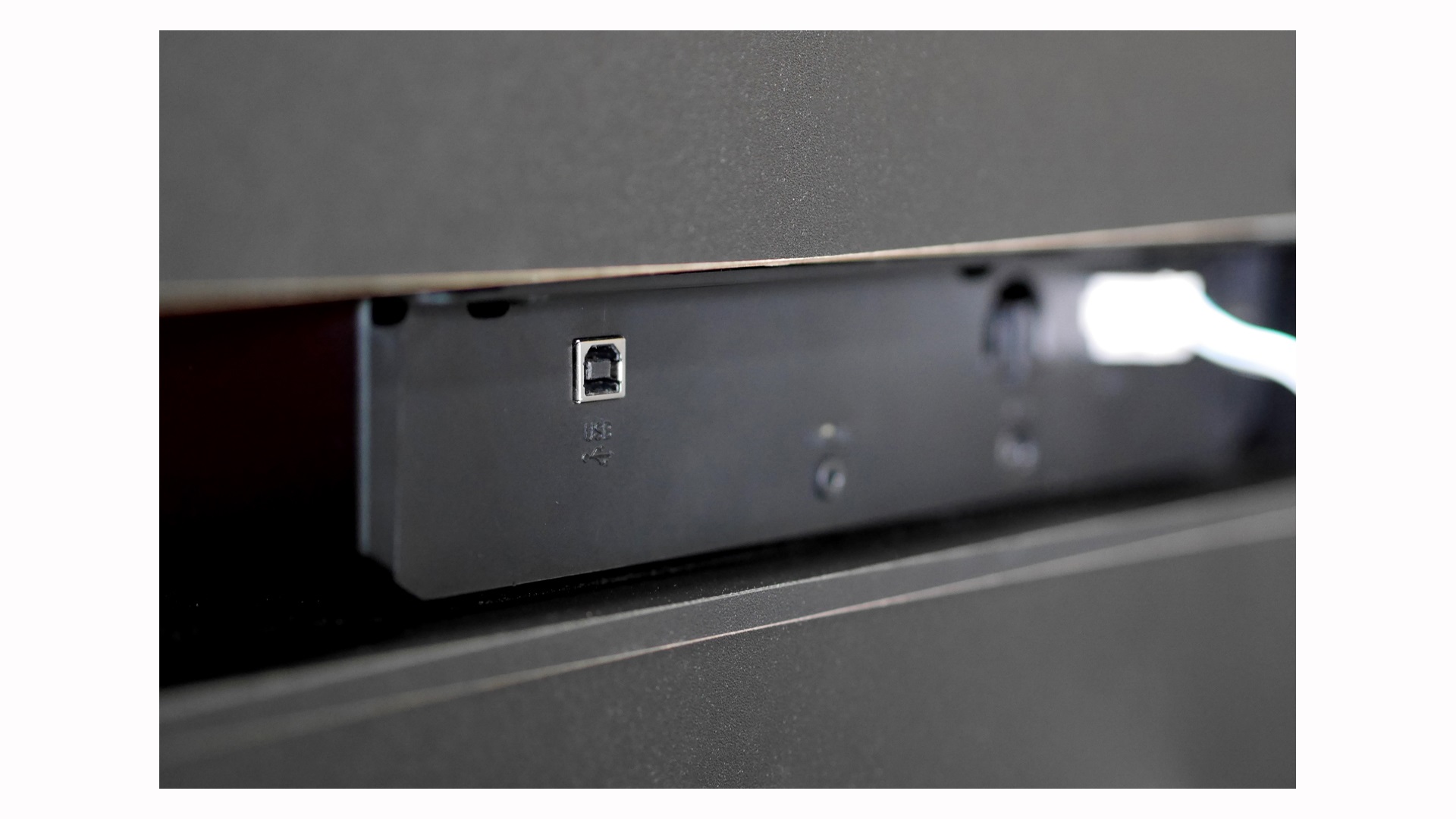 Korg LP-380U-RW (obrázek 3)