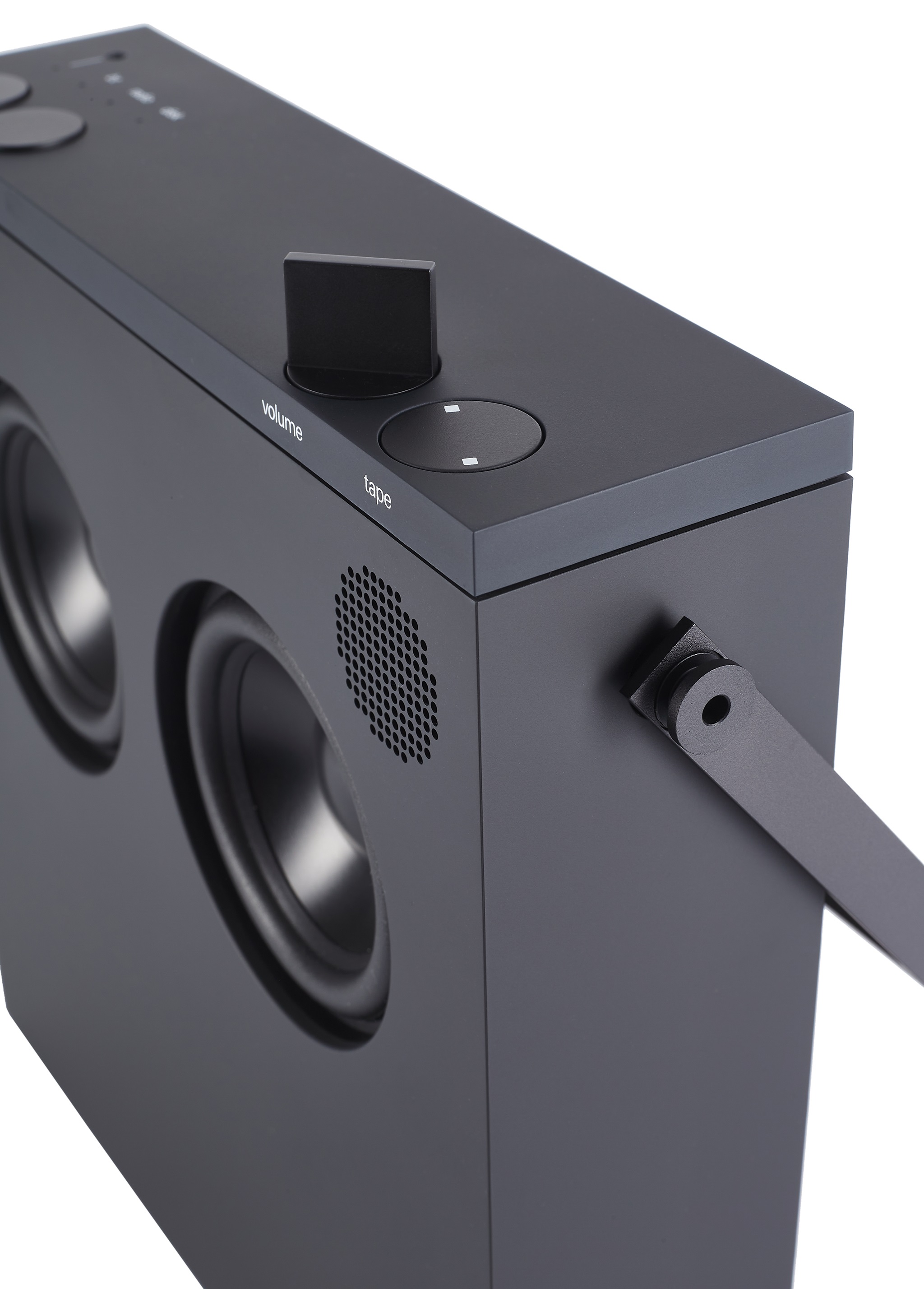 Teenage Engineering OB-4 Black (obrázek 4)