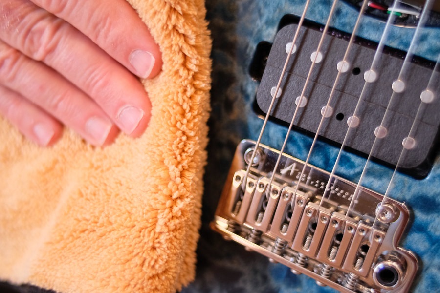 Music Nomad 2 'n 1 Beyond Plush Players Cloth (obrázek 6)