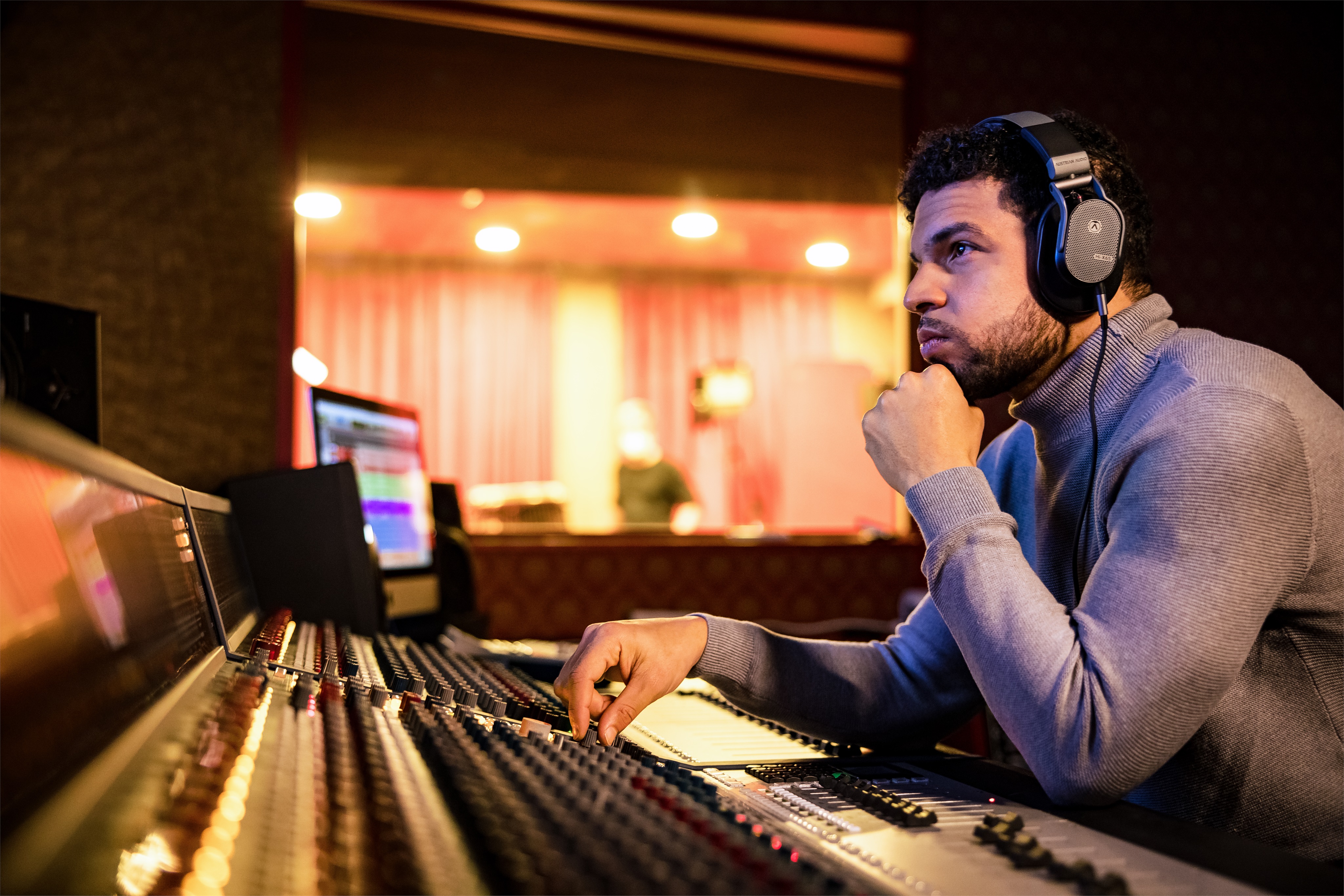 Austrian Audio Hi-X65 (obrázek 6)