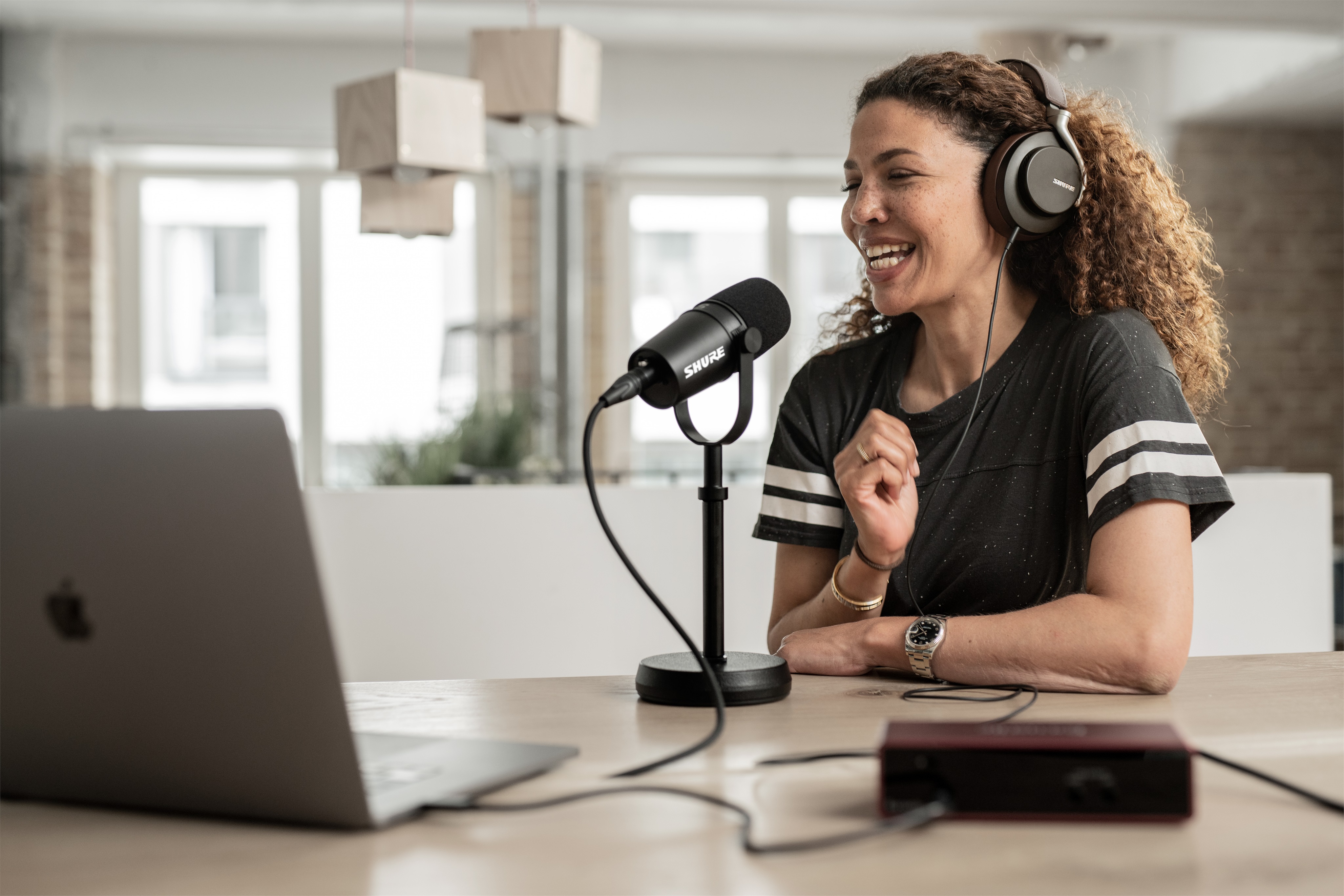 Shure MV7X (obrázek 10)