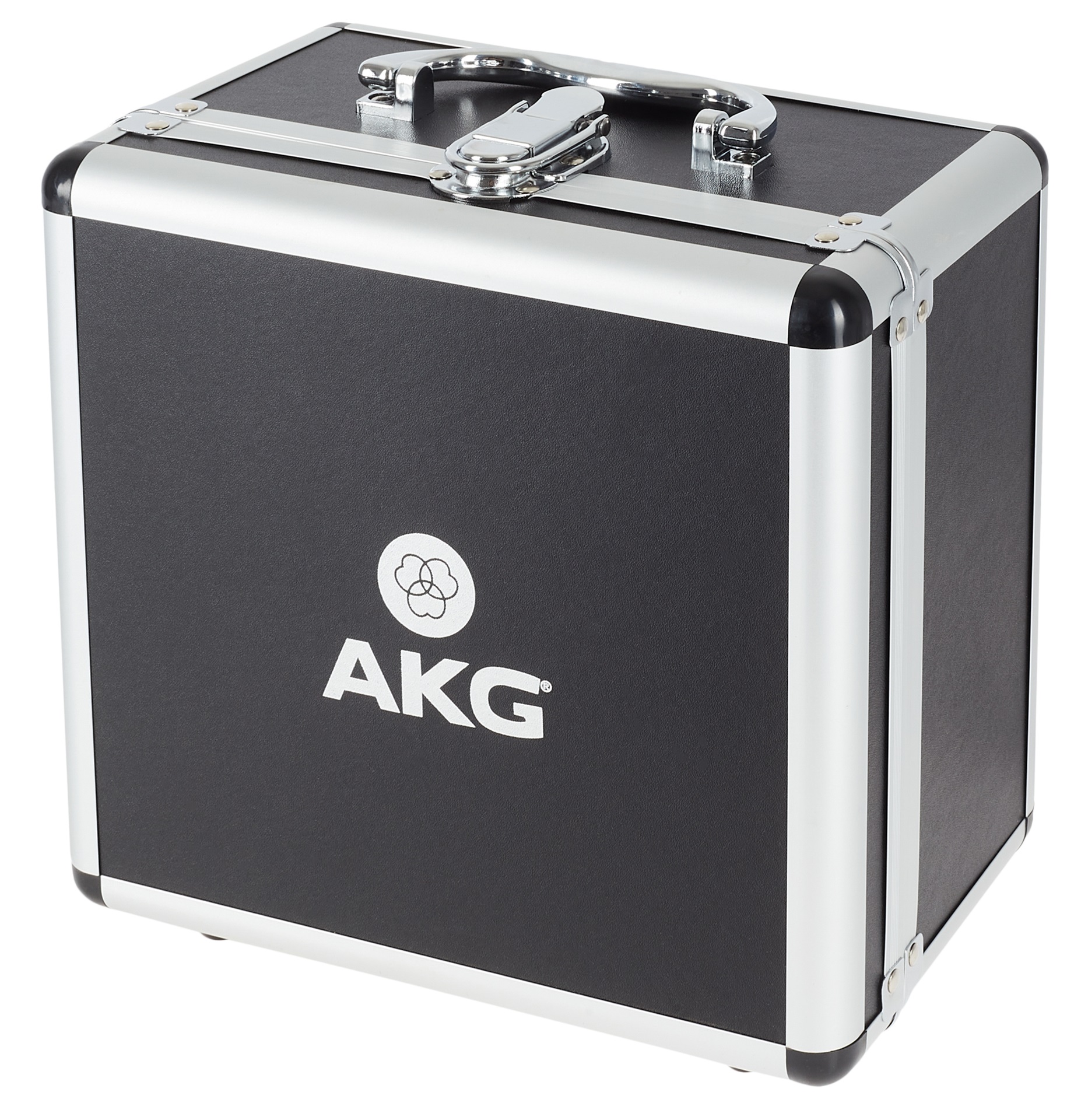 AKG P220 (obrázek 8)