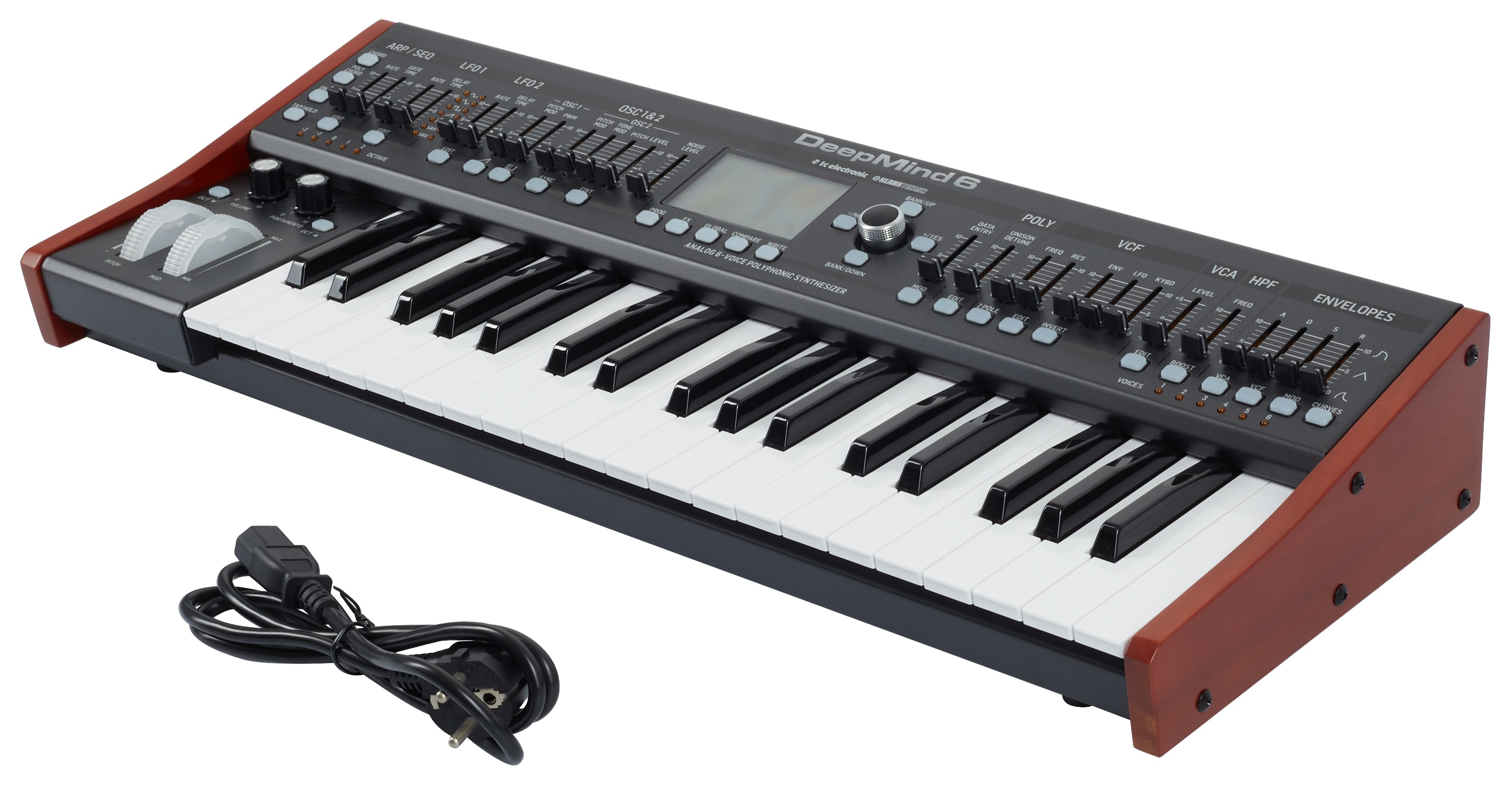 Behringer DEEPMIND 6 (obrázek 4)