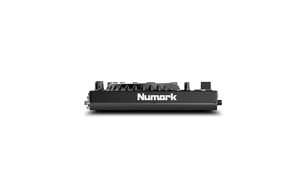 Numark NS4FX (obrázek 6)