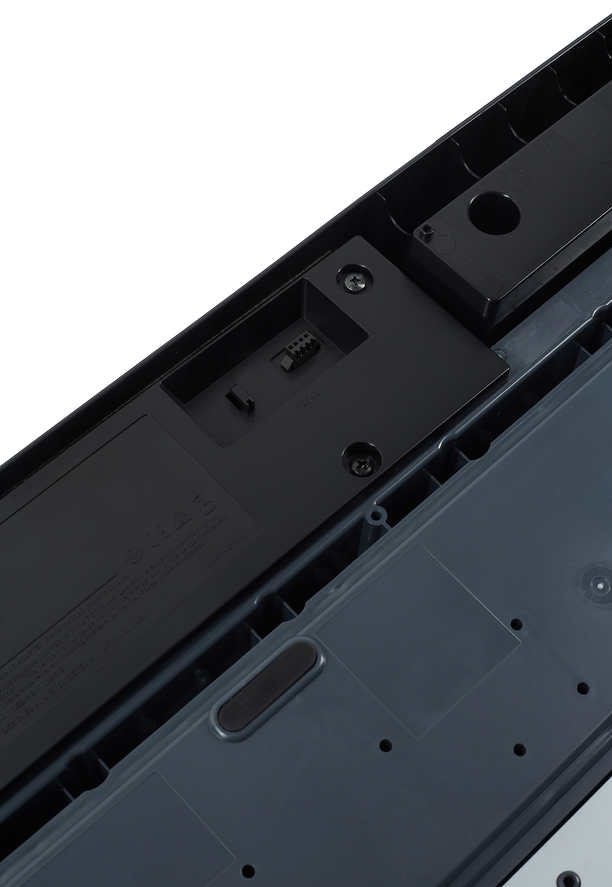 Korg B2N (použité) (obrázek 9)