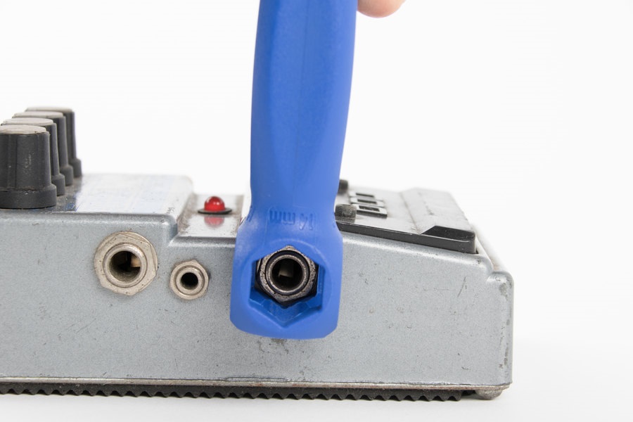 Music Nomad Premium String Changing Kit (obrázek 11)