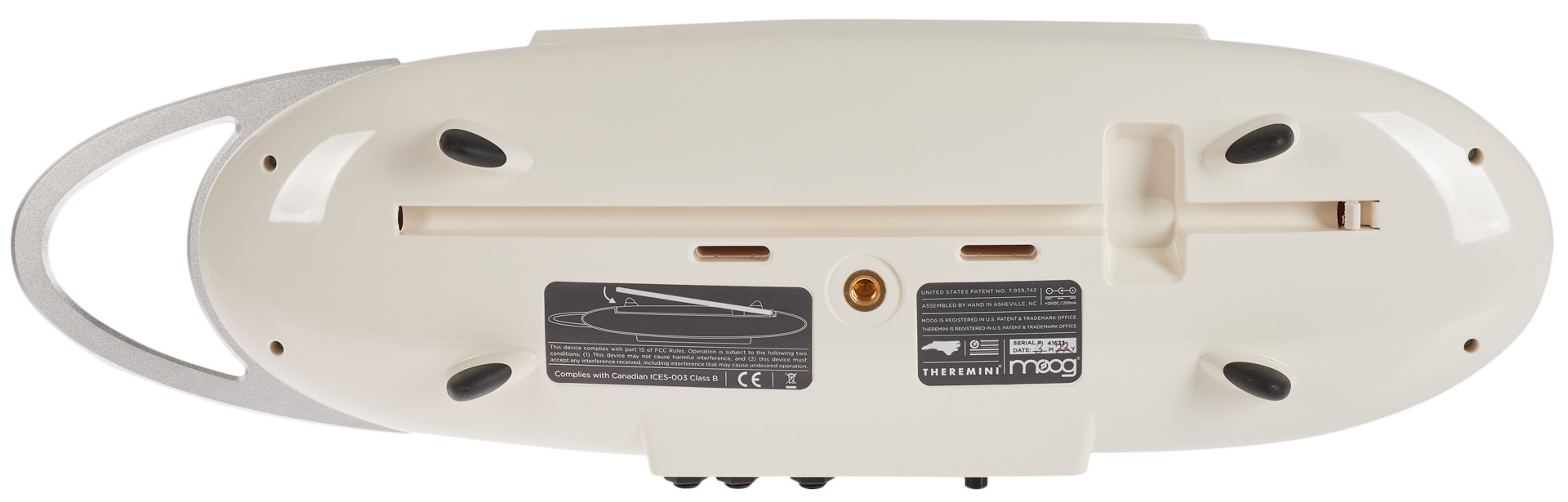 Moog Theremini (obrázek 7)