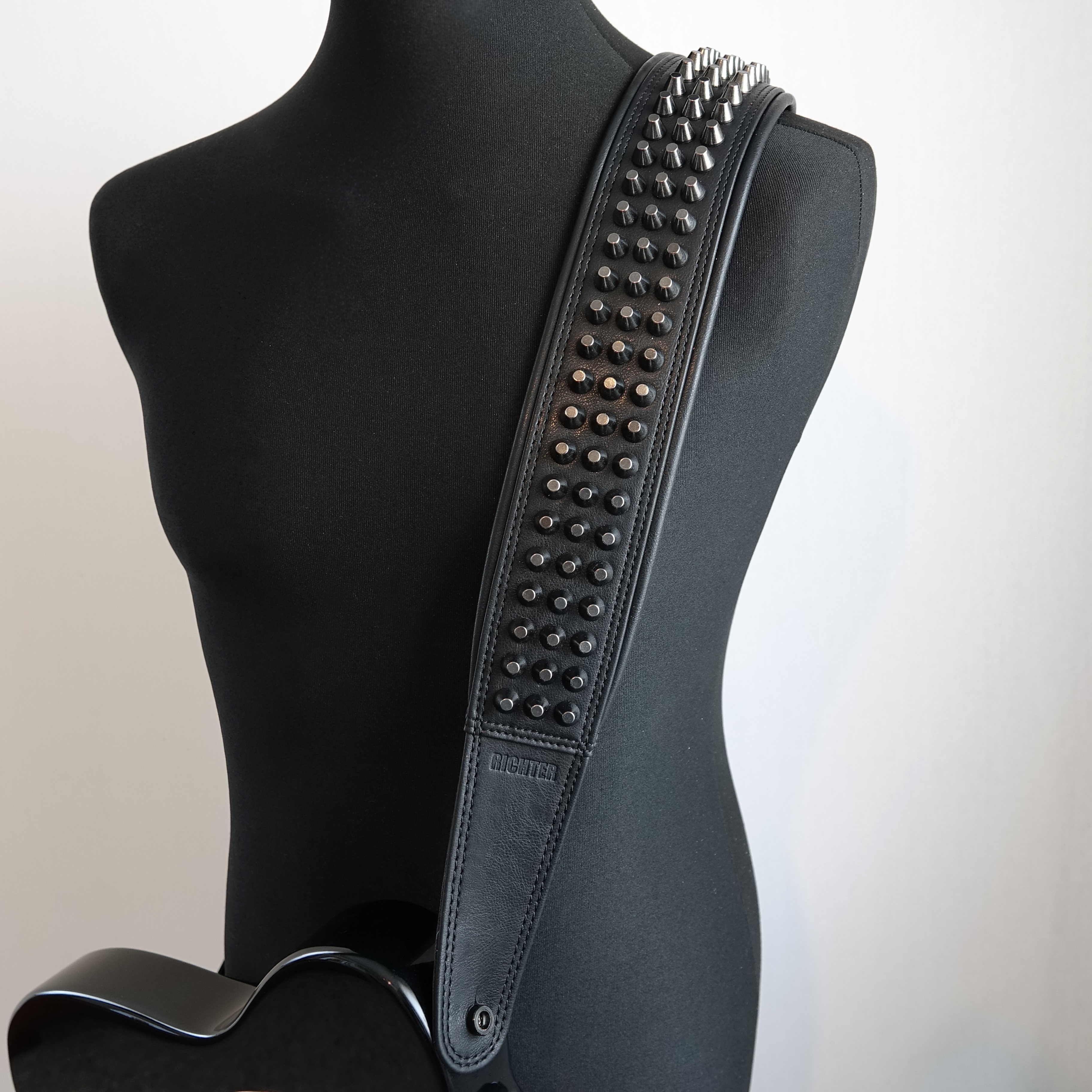 Richter Blackness Gunblack Pan Head Studs (obrázek 8)