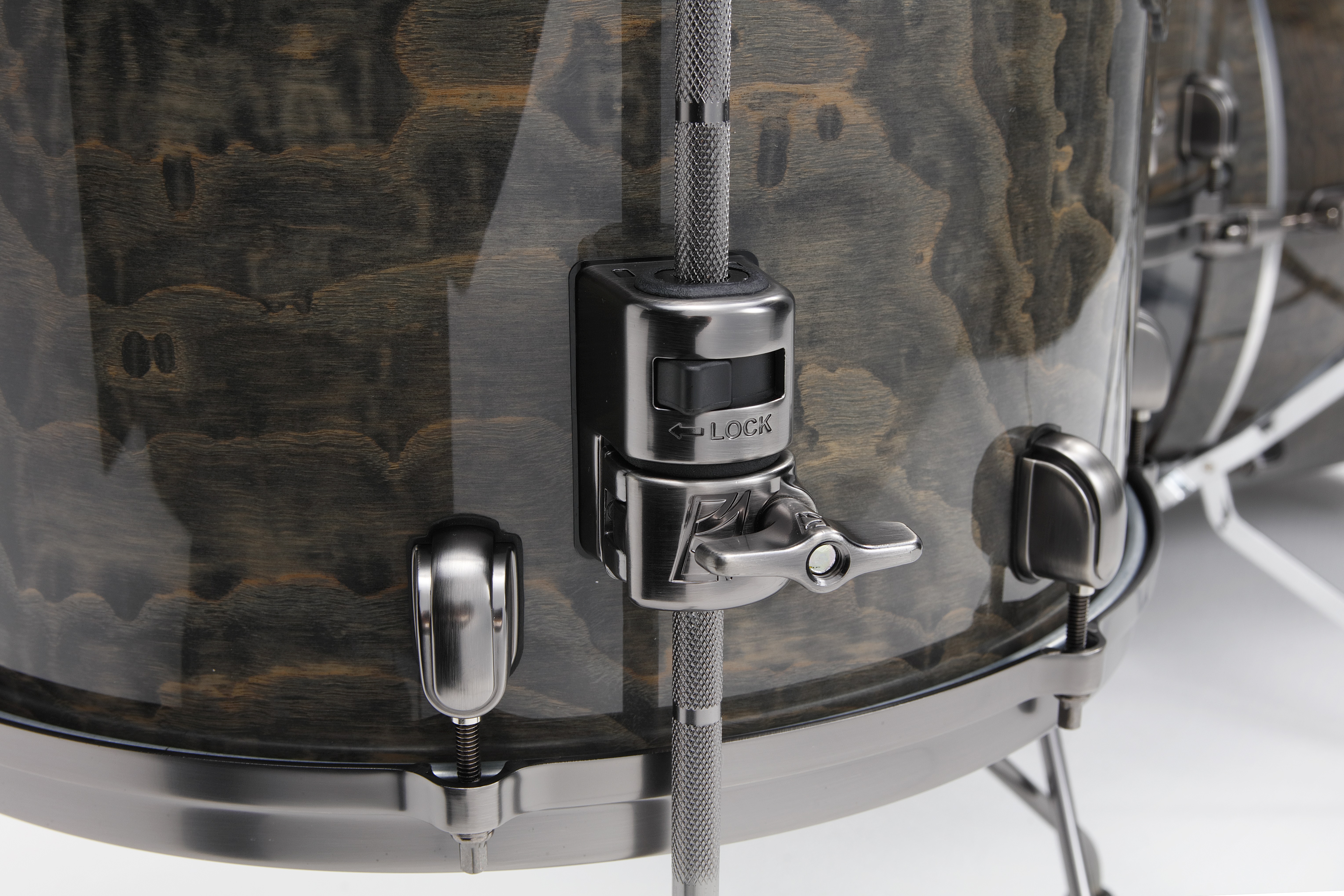 Tama Starclassic Walnut/Birch Gloss Charcoal Tamo Ash Shell Set (obrázek 9)