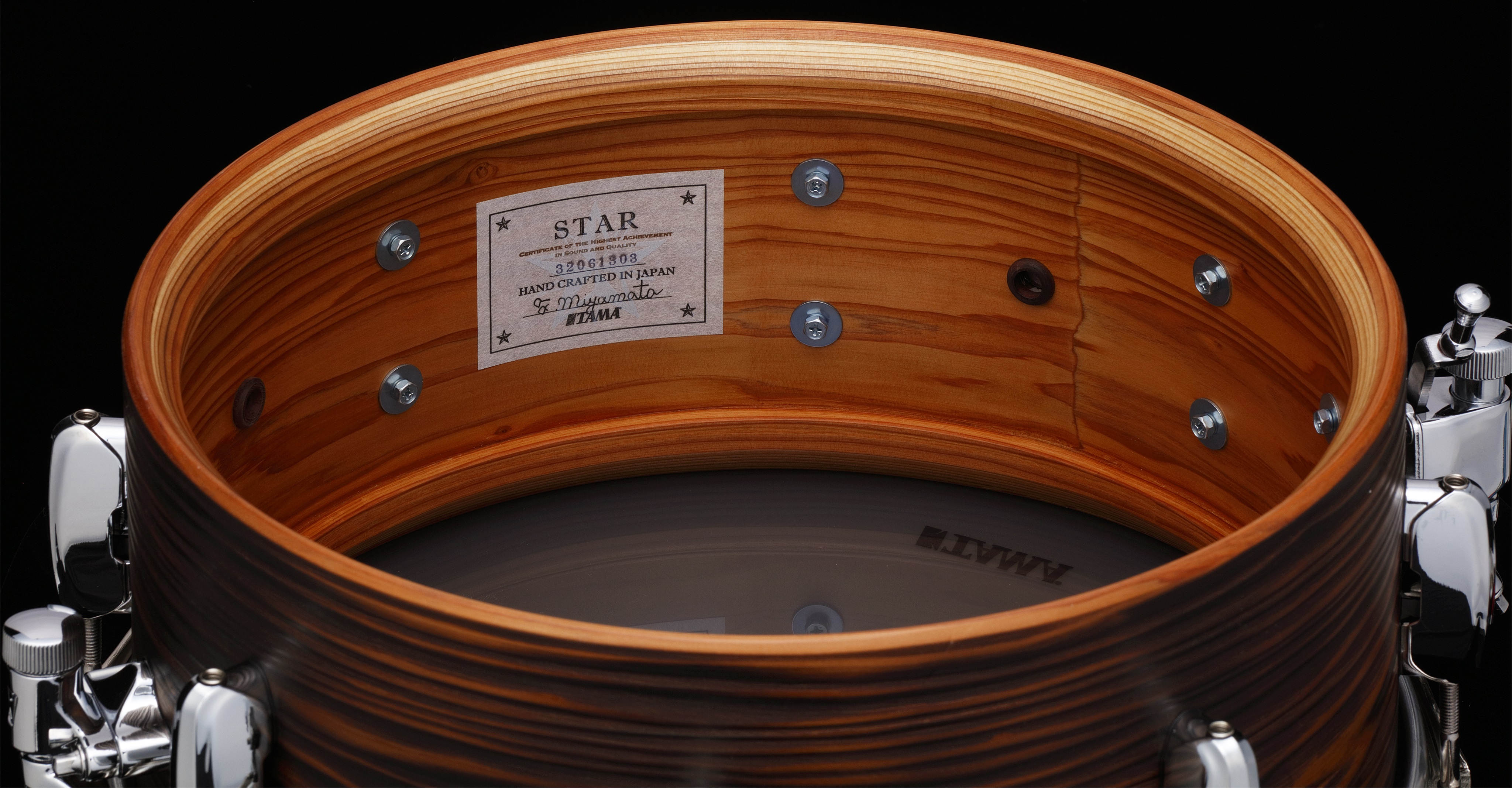 Tama 14" x 6" STAR Reserve Solid Cedar Burnt Oiled Cedar Snare Drum (obrázek 4)