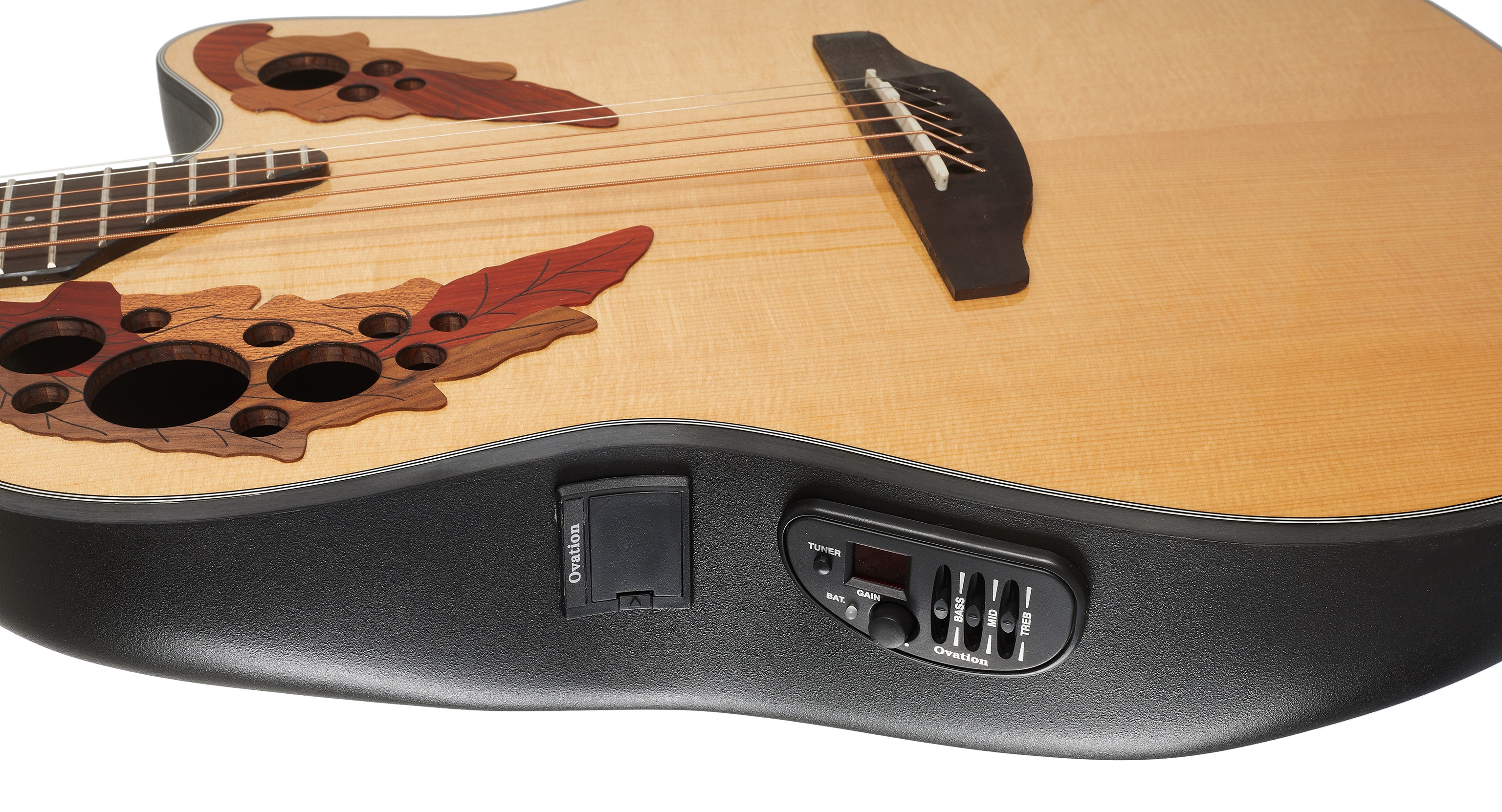 Ovation CE44-4 (obrázek 5)