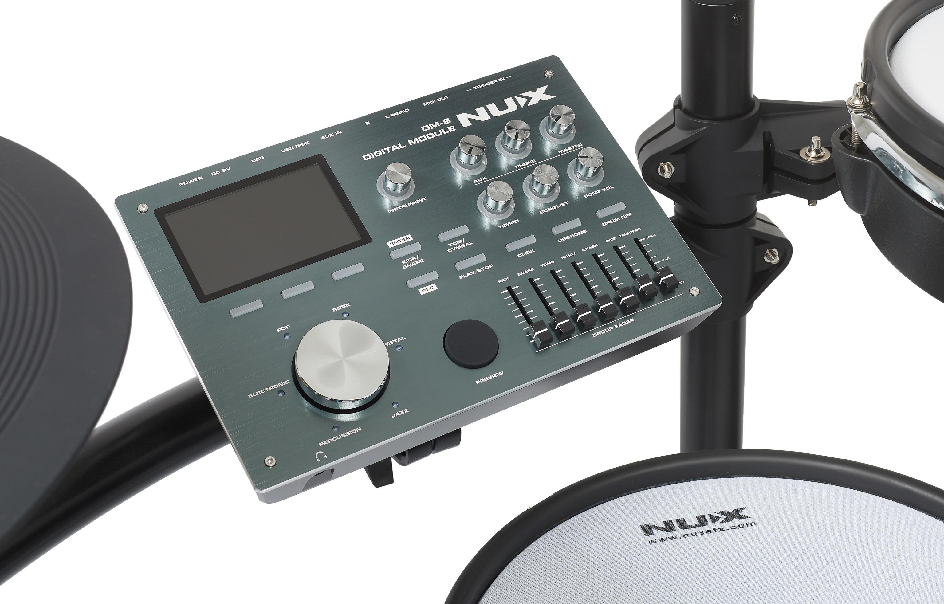 Nux DM-8 (obrázek 5)