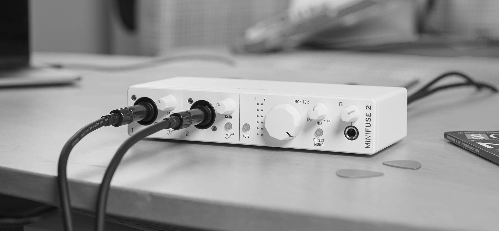 Arturia MiniFuse 2 WH (obrázek 6)