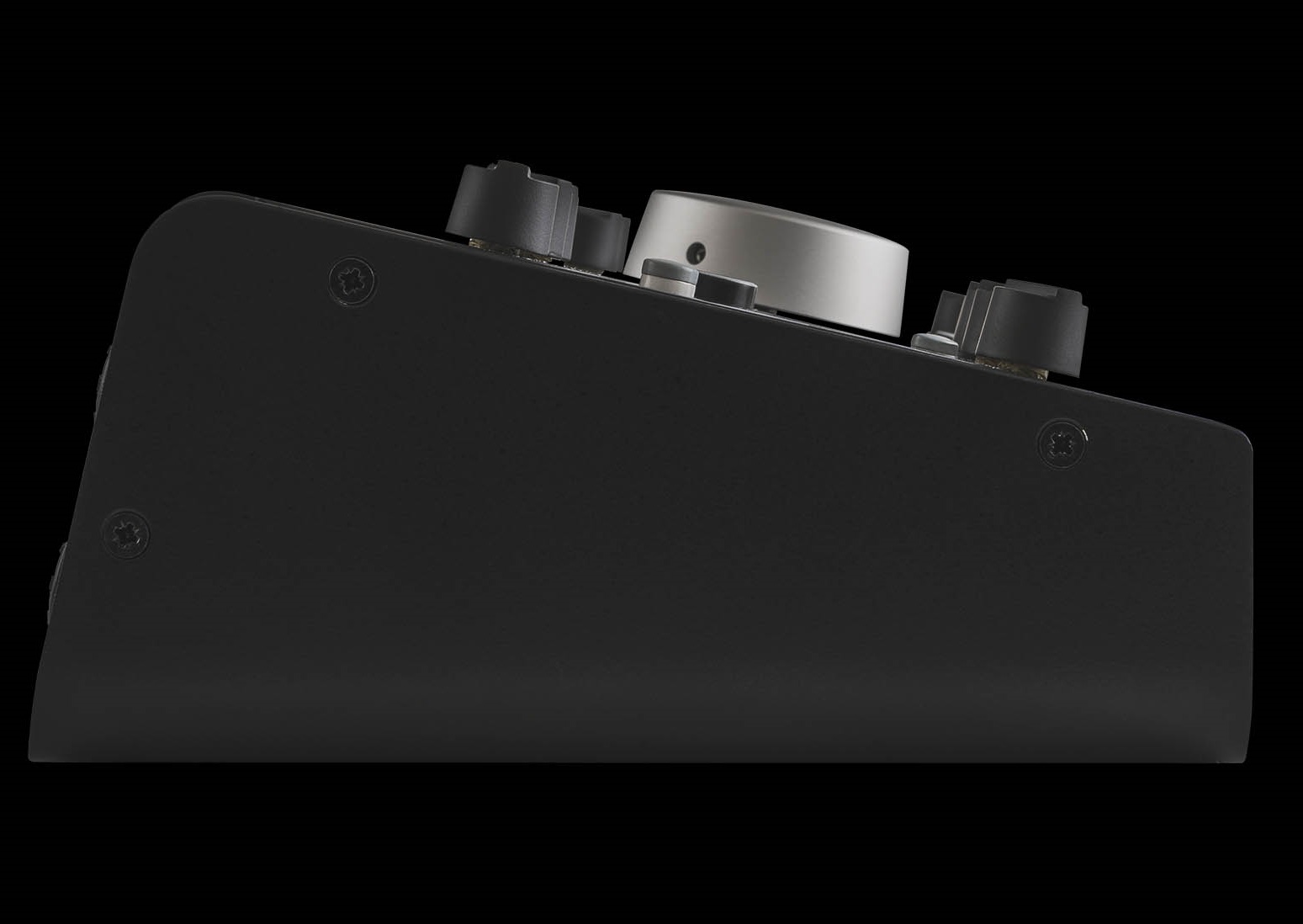 Mackie Big Knob Studio (obrázek 7)