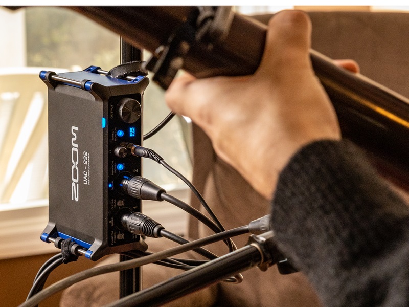 Zoom UAC-232 (obrázek 6)