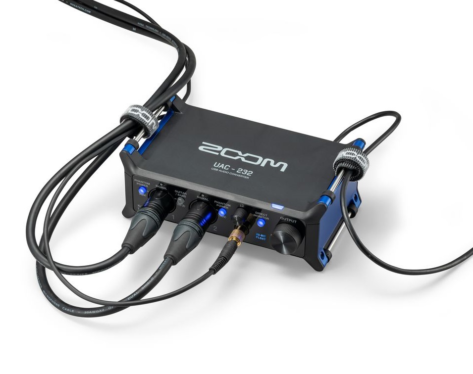 Zoom UAC-232 (obrázek 4)